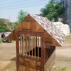 Mild Steel Dog Home