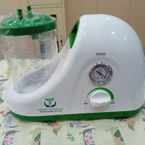 PLASTIC NAREENA SUCTION UNIT